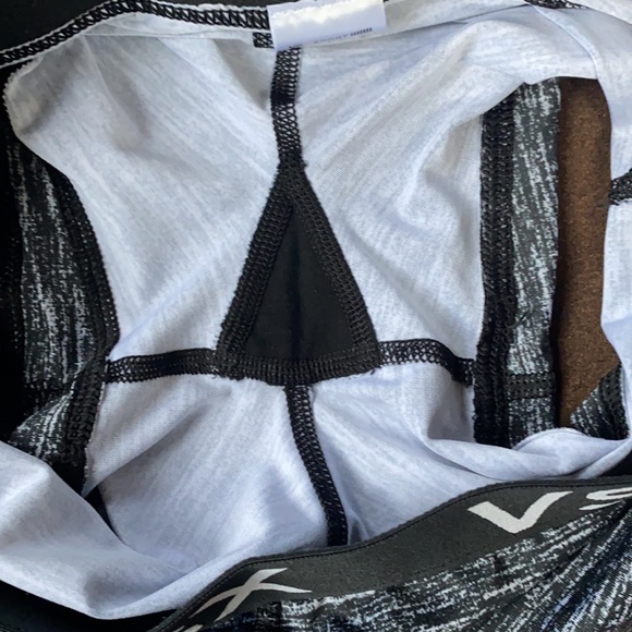 Victoria's Secret Workout Shorts - BNWOT - Small - Picture 6 of 6